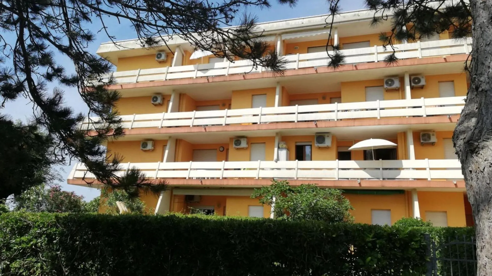 Apartment Comfy Accommodation 80M From Bibione Beach